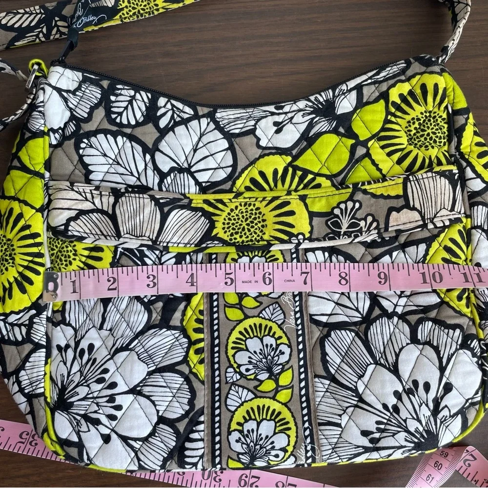 Vera Bradley Shoulder Bag - Picture 11 of 11